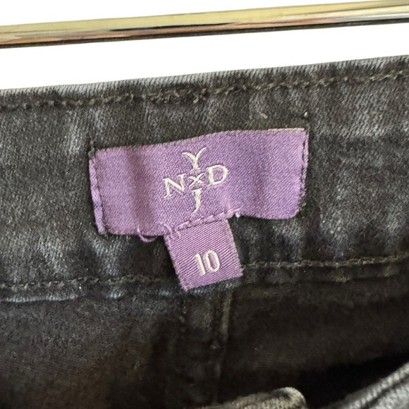 NYDJ Faded Black Skinny Jeans, Size 10 - Picture 5 of 9